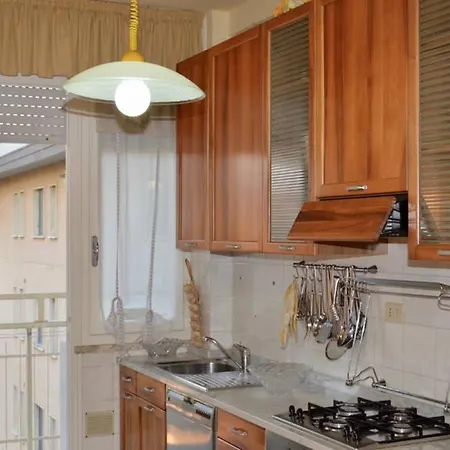 Deluxe Frontemare Apartment *